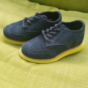 Cole Haan toddlers shoes. Size 7.5 NWOT